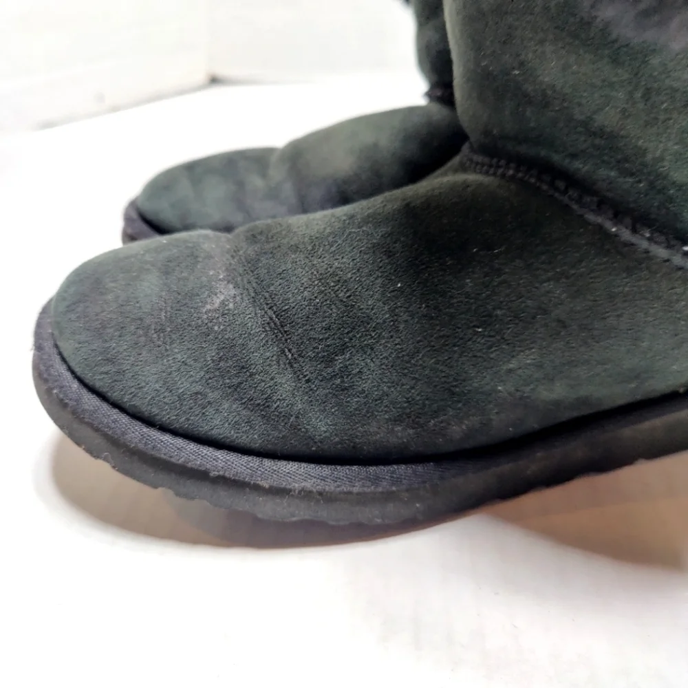 UGG Womens Bailey Button Fur Lined Sheepskin Winter Black Suede Ankle Boots Sz 8